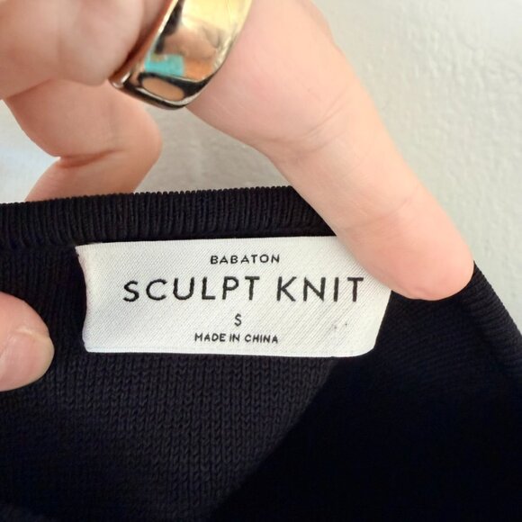 Aritzia - Babaton Sculpt Knit - Stretch knit Corset - Picture 3 of 4